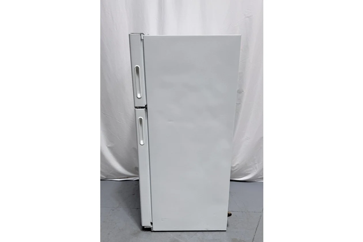 Kenmore 20.4 cu.ft. Top Freezer Refrigerator Model 253.60082417